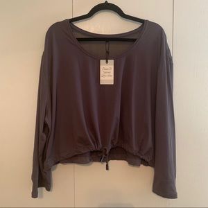 P’tula NWT - The Molly Freestyle Longsleeve - Gray